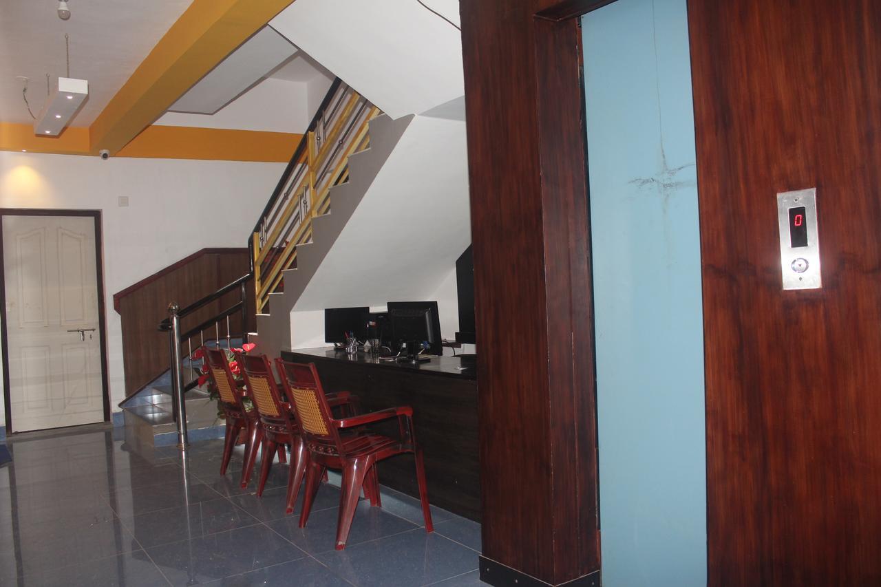 Sp Plaza Service Apartment 特里凡得琅 外观 照片