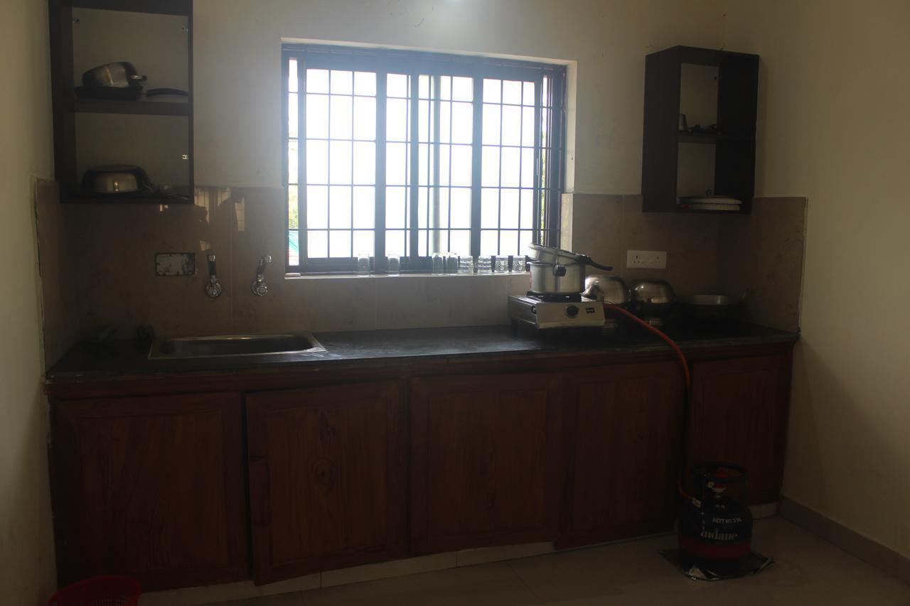 Sp Plaza Service Apartment 特里凡得琅 外观 照片