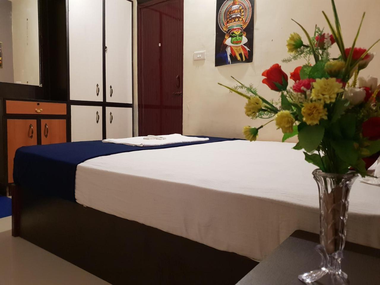 Sp Plaza Service Apartment 特里凡得琅 外观 照片