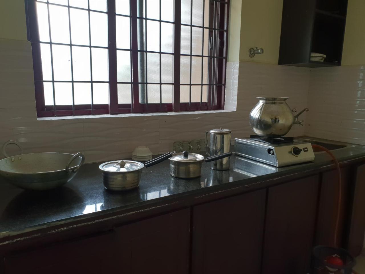 Sp Plaza Service Apartment 特里凡得琅 外观 照片
